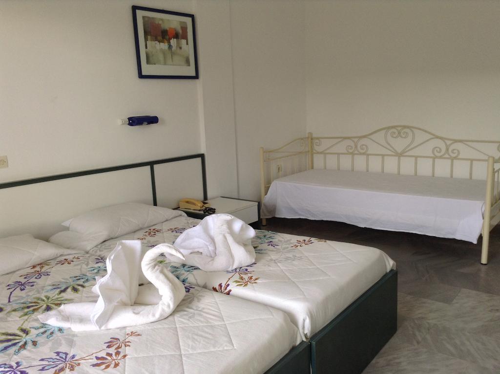 Musses Hotel Koukounaries ห้อง รูปภาพ